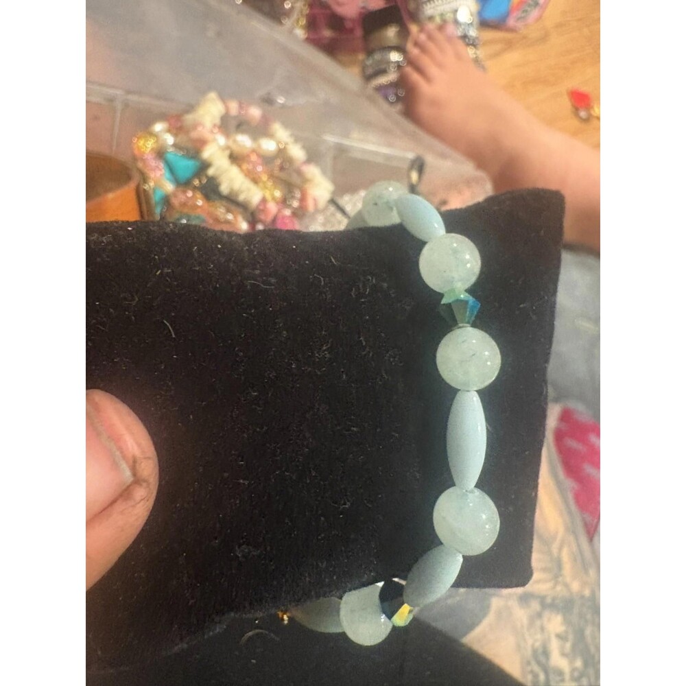 jade and glass bead bracelet